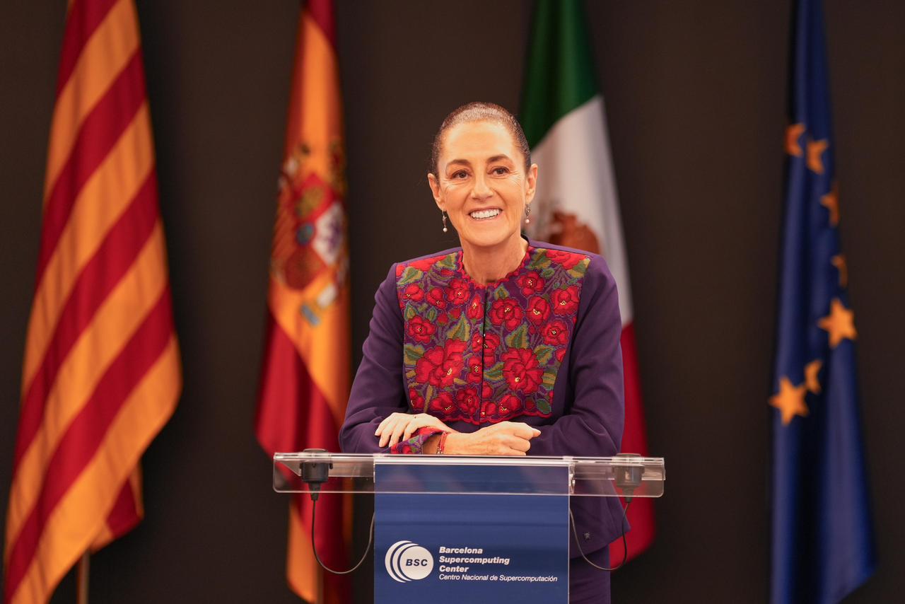 Sheinbaum visita centro Centro de Supercómputo en Barcelona y concluye gira en España